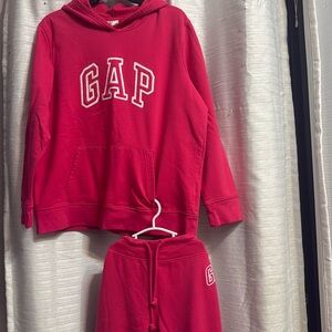 Hot pink Gap sweatshirt xl and sweatpants size L